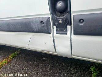 2002-renault-master-1470247-48368431