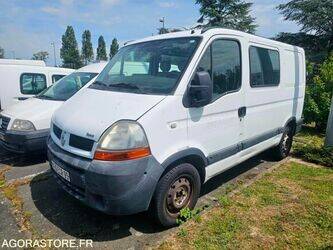 renault-master-1470250-48368530