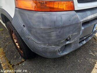 renault-master-1470250-48368554