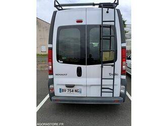 renault-trafic-1470252-48368615