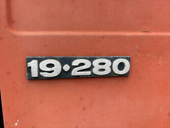 1979-man-others-48372219