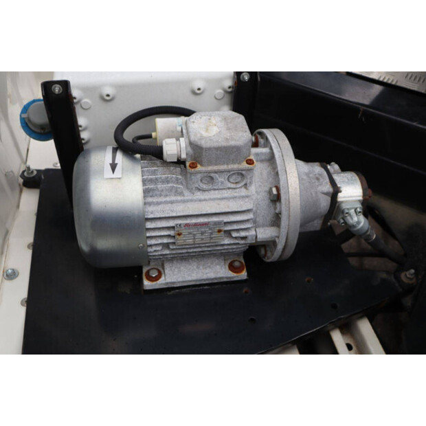 Piaggio Porter Maxxi-48372474