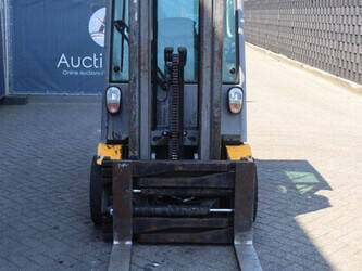 2016-jungheinrich-dfg-320s-48372522