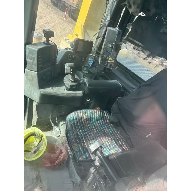 2022 Caterpillar D11T-48372558