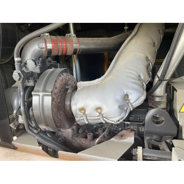 2022 Doosan 12 / 205-48373171