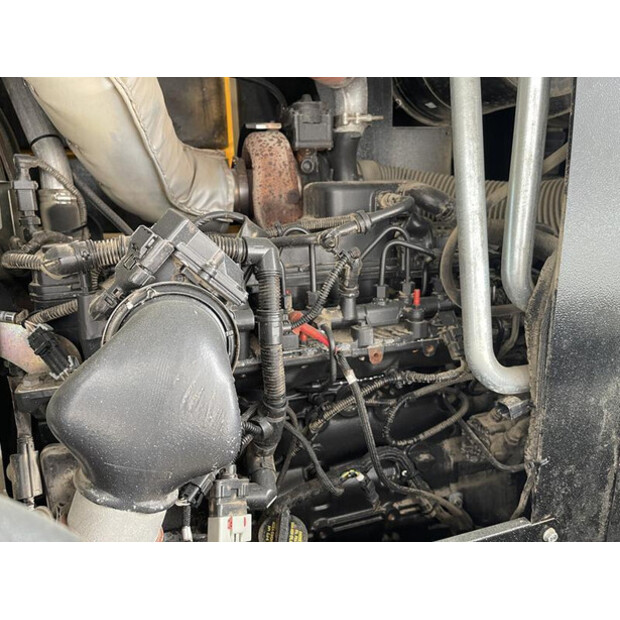 2022 Doosan 12 / 205-48373187
