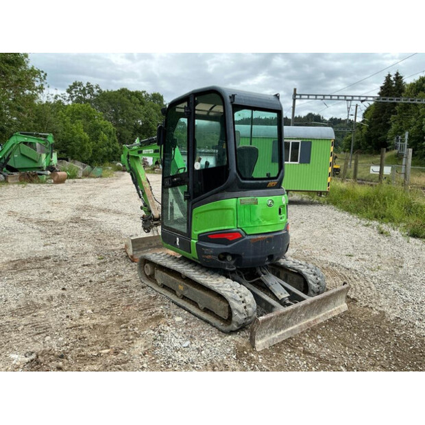 2014 KUBOTA U27-4-48374223