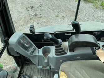 2014-kubota-u27-4-1470792-48374238