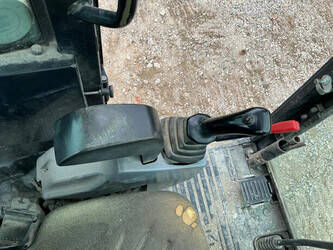2014-kubota-u27-4-1470792-48374239