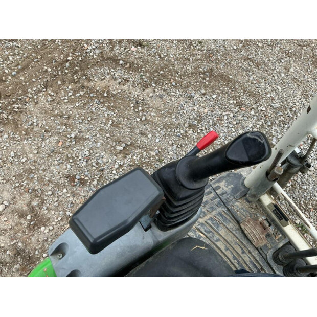 2011 KUBOTA U17-3A-48374333