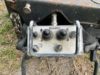 2002-bomag-bmp-851-48374450