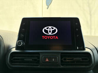 2024-toyota-proace-48374538