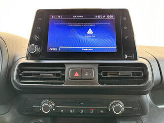 2024-toyota-proace-48374540