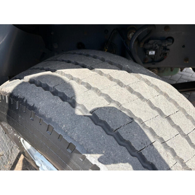 2016 Volvo FE-48374565