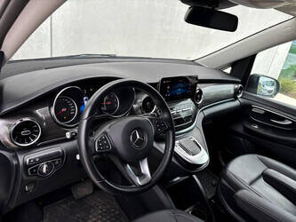2023-mercedes-benz-v250d-amg-line-48374583