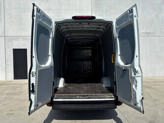 2025-iveco-daily-35s18ha8-48374697