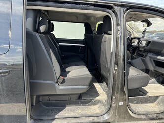 2022-peugeot-expert-1470811-48374724