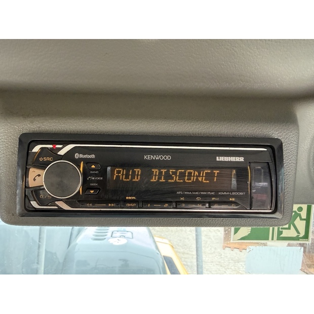 2018 ليبهير R922LC-48381997