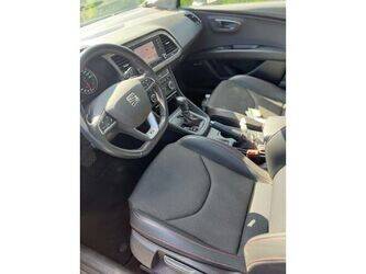 seat-leon-48385846