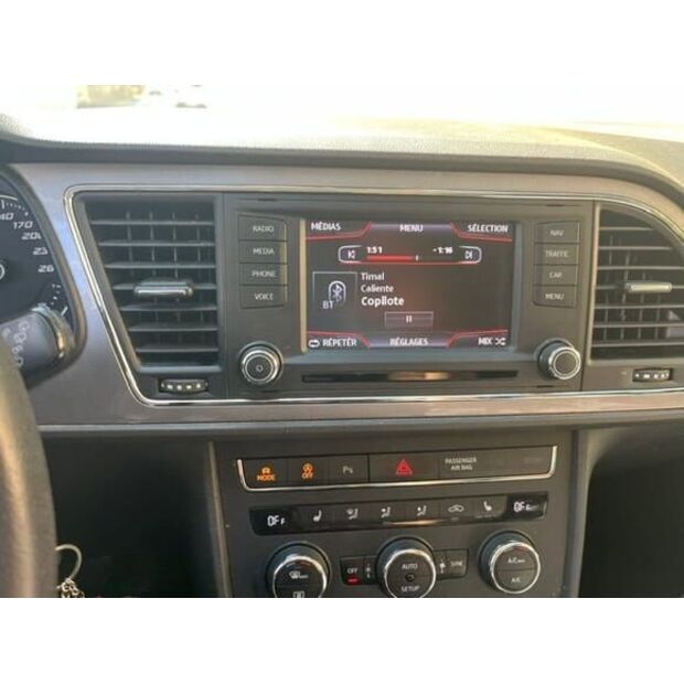Seat Leon-48385849