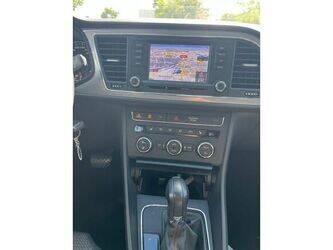 seat-leon-48385851
