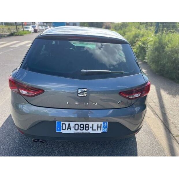 Seat Leon-48385853