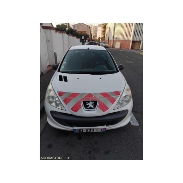 Peugeot 206-48386326