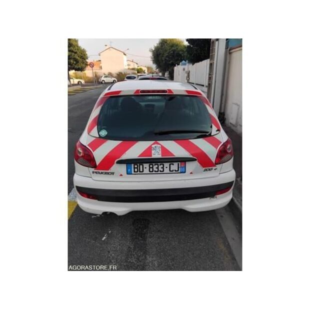 Peugeot 206-48386328