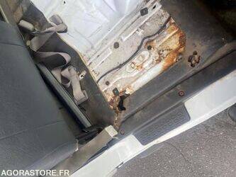nissan-cabstar-1470949-48387989