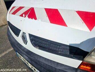 renault-master-dci100-48390009