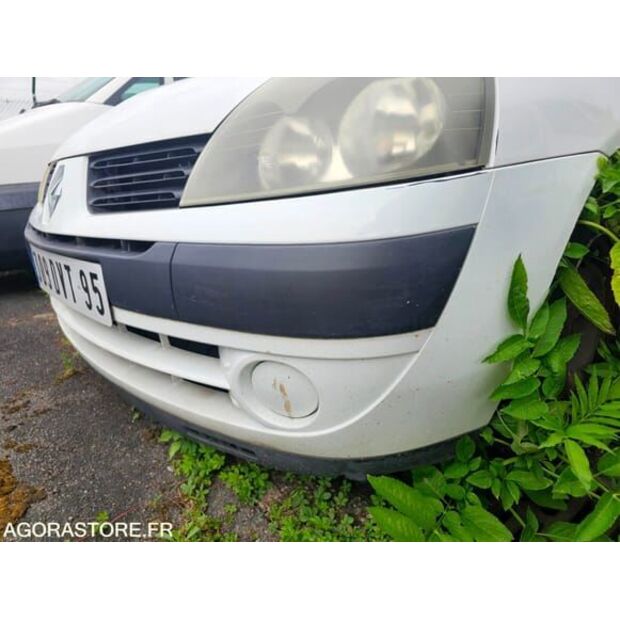 2004 Renault Clio-48390332