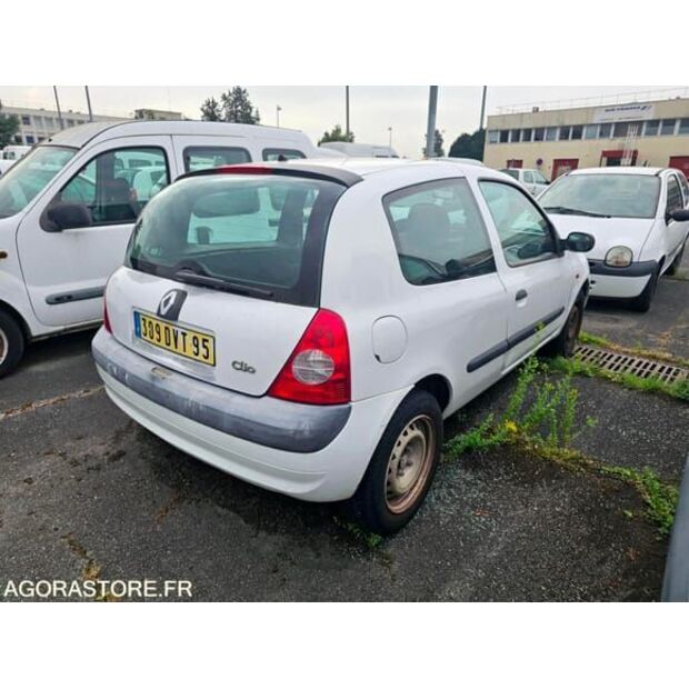 2004 Renault Clio-48390421