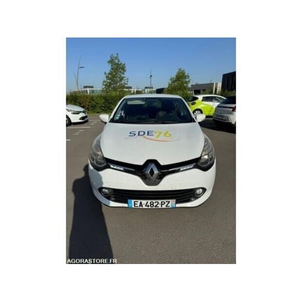 Renault Clio-48390958