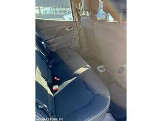 renault-clio-1470301-48390968
