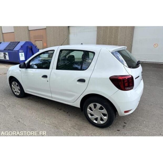 2020 Dacia SANDERO-48391404