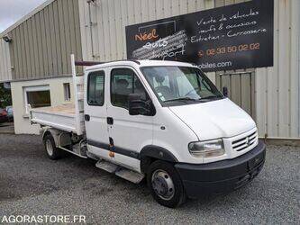 2000-renault-mascott-1467713-48391905