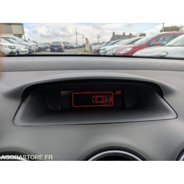 Peugeot 308 CC-48392024