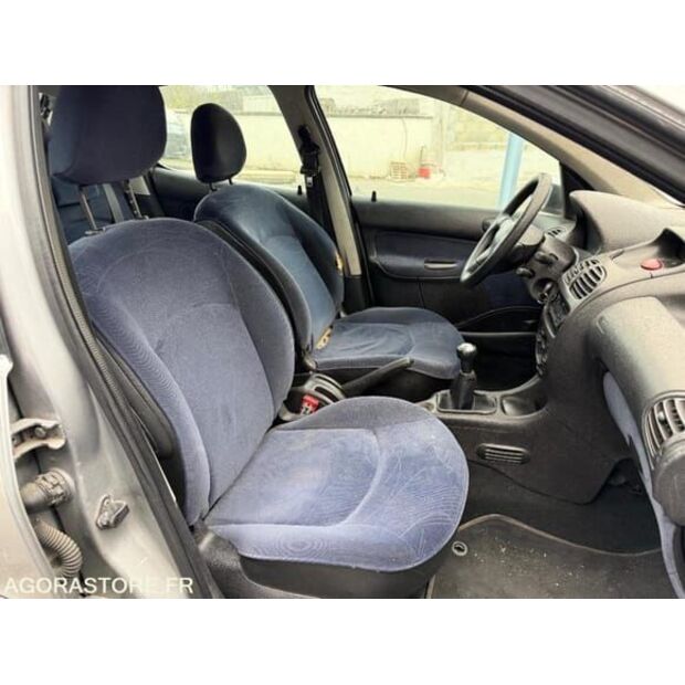 2001 Peugeot 206-48392819