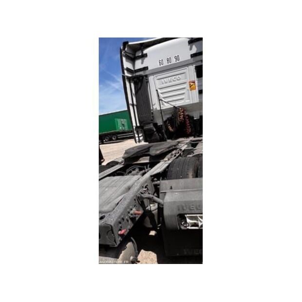 2022 Iveco 440S46-48393386