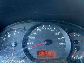 2010-renault-master-1455469-48394453