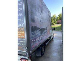 2010-renault-master-1455469-48394461