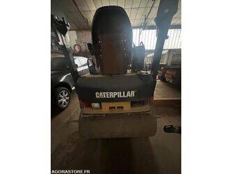 caterpillar-120-48394543