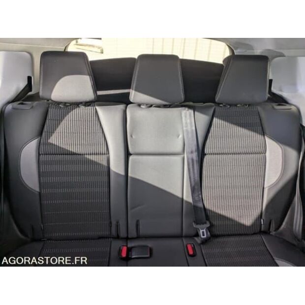 2017 Peugeot 2008-48394644
