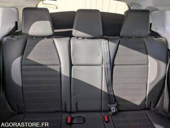 2017-peugeot-2008-48394644