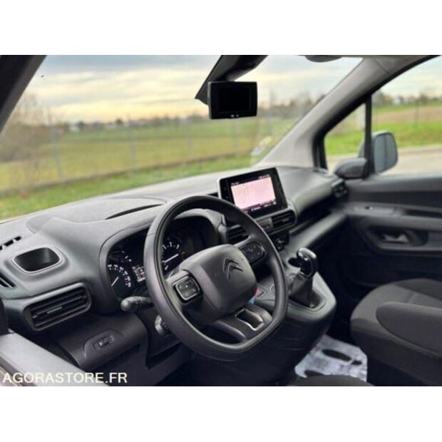 2020 سيتروين BERLINGO-48394947