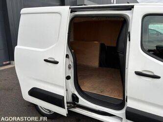 2020-citroen-berlingo-1447528-48394953