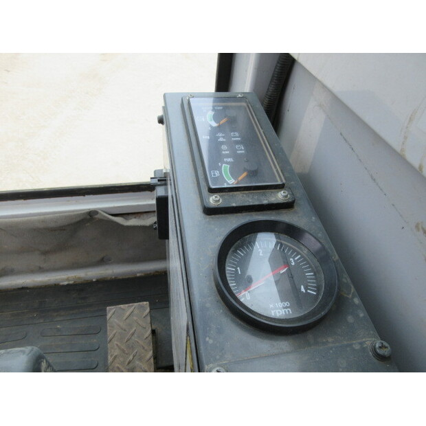 2014 IHI IC75-48396114