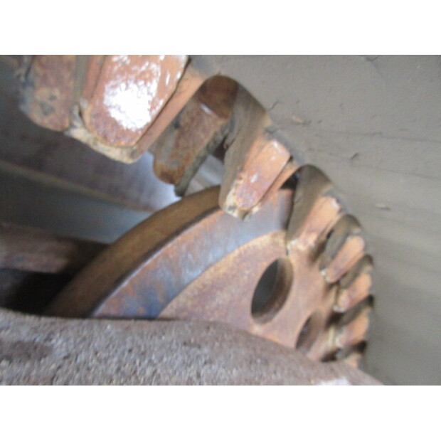 2014 IHI IC75-48396228