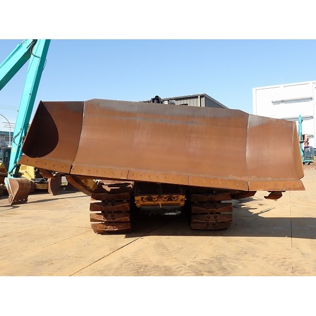 2017 كاتربيلر D7E-48397381