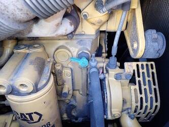 2017-caterpillar-d7e-1471075-48397455